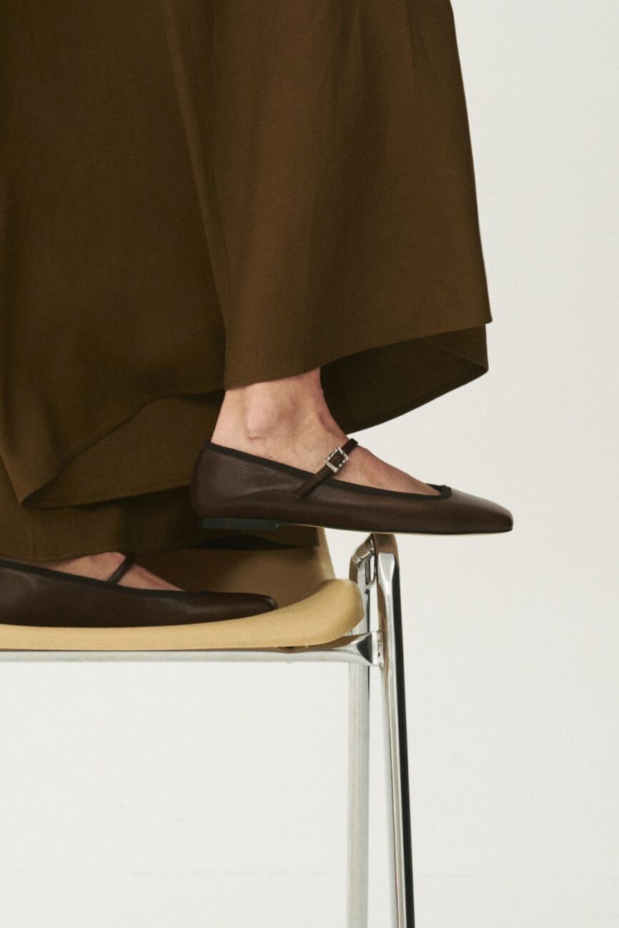 Zapatos de mujer fabricados artesanalmente en España | Elena Casanova